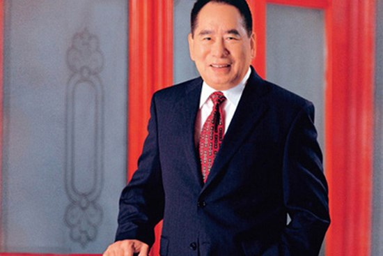 Xôn xao câu chuyện tỷ phú Philippines qua đời để lại gia tài cho vợ nhưng người tài xế được hưởng hết nhờ lấy bà chủ, thực hư ra sao?