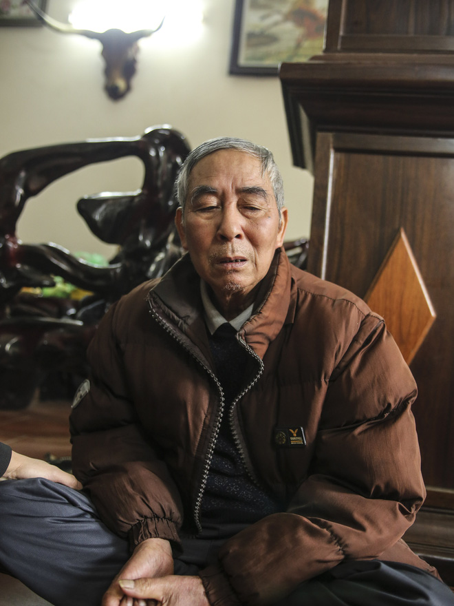 Mẹ nam sinh tử vong trong vụ tàu lượn văng khỏi đường ray liên tục khóc ngất gọi tên con-2