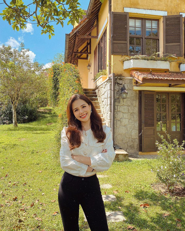 Ngoài Hà Tăng, phu nhân TGĐ tập đoàn đầu tư Cocobay cũng là thánh diện quần skinny với loạt outfit khoe dáng siêu nuột-2