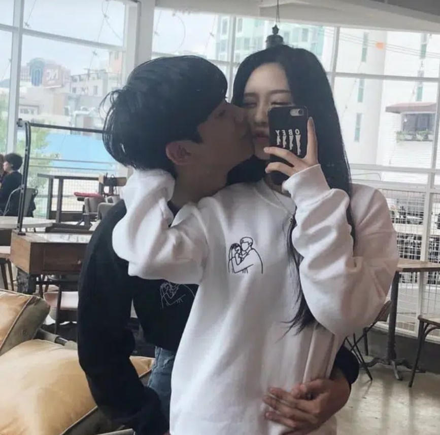 Bị người thứ 3 nhắn tin đến, cô gái vỡ lẽ chuyện bị cắm sừng, cách giải quyết vấn đề lại nhẹ nhàng và sâu cay làm sao, đặc biệt là câu chốt thẳng với tình địch-1