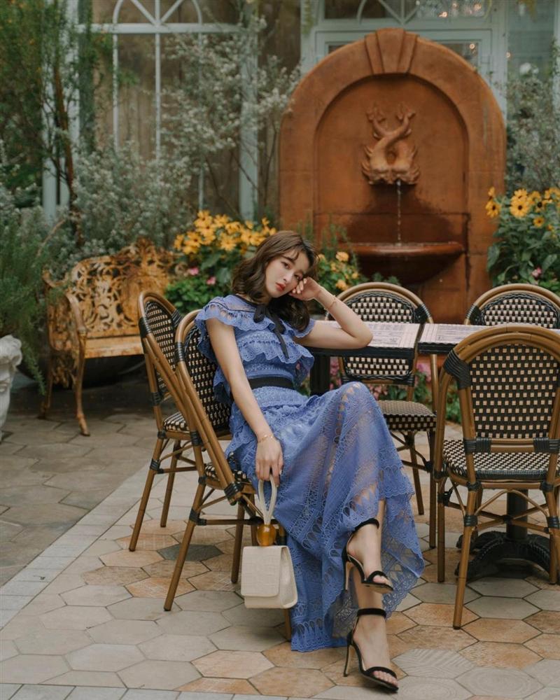 Các chị em sẽ trông trẻ hơn 5 tuổi nếu bổ sung thêm 4 màu sắc này vào tủ đồ ngày Đông-3