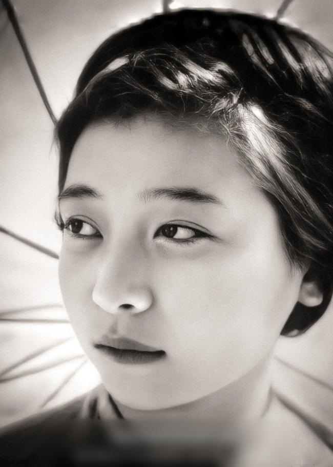 Mỹ nhân nức tiếng Sài thành: Từ gái quê bước lên hàng yêu nữ” khiến đàn ông mê đắm và bước đường rơi vào địa ngục” vì sa ngã do quá được cung phụng!-2