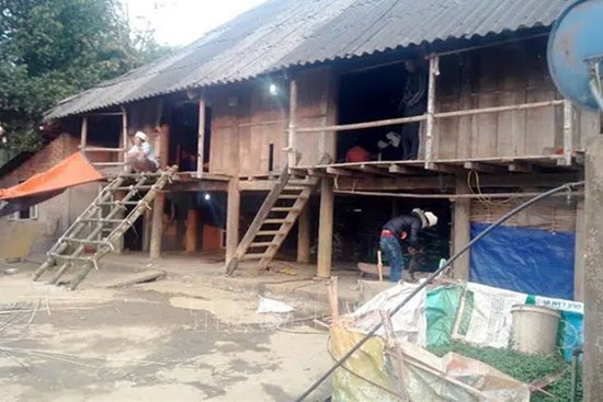 Thảm án ở Lai Châu: Nghịch tử chém chết bố mẹ, đâm trọng thương em trai rồi tự sát tại nhà