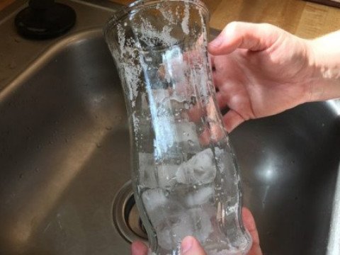 Mẹo khử mùi và làm sạch bình hoa siêu chuẩn-2