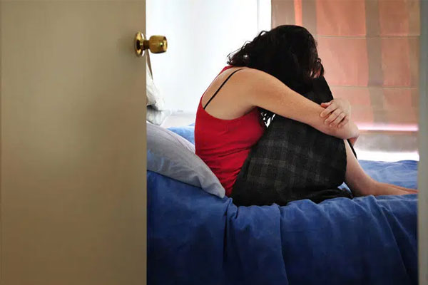 Tê tay: Nhiều người tưởng mỏi mà không biết đây có thể là dấu hiệu 4 bệnh sau-2