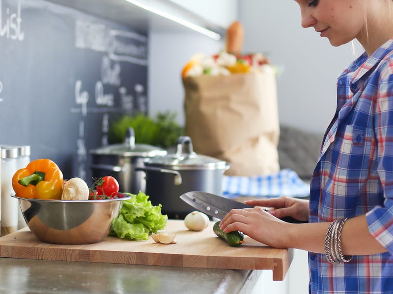 Mẹo giúp bạn tiết kiệm cả cục tiền khi mua sắm đồ ăn hằng ngày-1