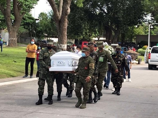 Vụ Á hậu Philippines tử vong: Kết thúc khám nghiệm tử thi lần 2, vị khách cuối cùng cạnh phòng nạn nhân ra trình diện-5