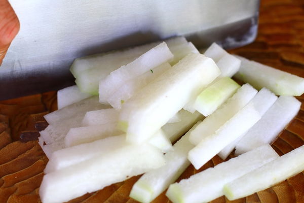 Muốn chống ngán lại giảm cân nhanh thì học ngay cách làm món bí đao ngâm siêu ngon này ăn mỗi ngày các chị nhé!-2