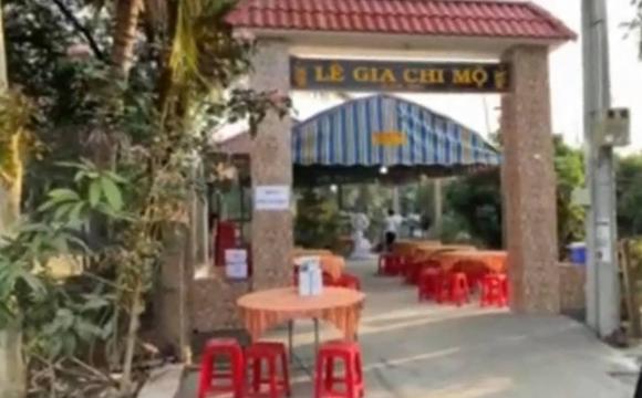 Tro cốt của cố ca sĩ Vân Quang Long về đến Đồng Tháp, gia đình tổ chức lễ an táng ấm cúng-1