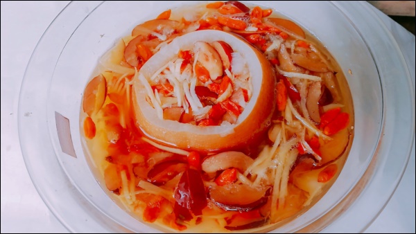 Mùa lạnh, mẹ đảm làm món lê chưng theo cách này cực ngon lành mát lịm, đảm bảo trị ho, sạch phổi hiệu quả-7