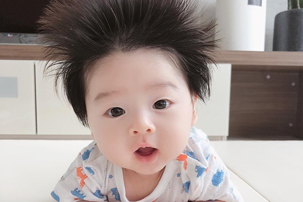 Không muốn con đi học bị trùng tên với bạn, ông bố liền đặt tên con theo cách đơn giản nhất nhưng ai nhìn vào cũng tưởng là đã bị mã hóa-3