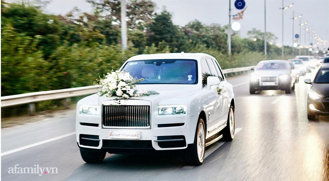 Màn rước dâu cực sang chảnh bằng máy bay của cặp đôi chú rể Hà Nội cô dâu Đà Nẵng, sốc hơn nữa là sự xuất hiện của dàn siêu xe trị giá hàng chục tỷ đồng!-10