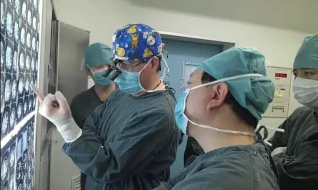 Chàng trai 33 tuổi không thuốc lá, rượu bia nhưng mắc ung thư gan giai đoạn cuối chỉ vì quá... tiết kiệm-1