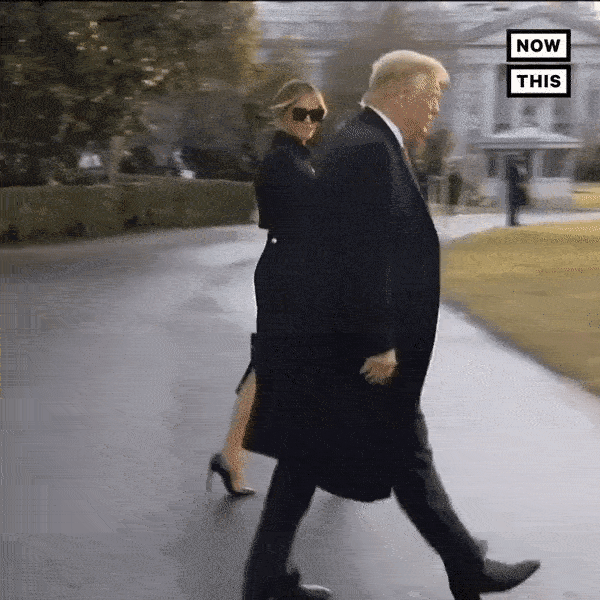 Trong khoảnh khắc cuối trước lúc rời khỏi Nhà Trắng, cựu Đệ Nhất Phu Nhân Melania Trump gây bất ngờ vì có hành động đặc biệt khác lạ với chồng-5