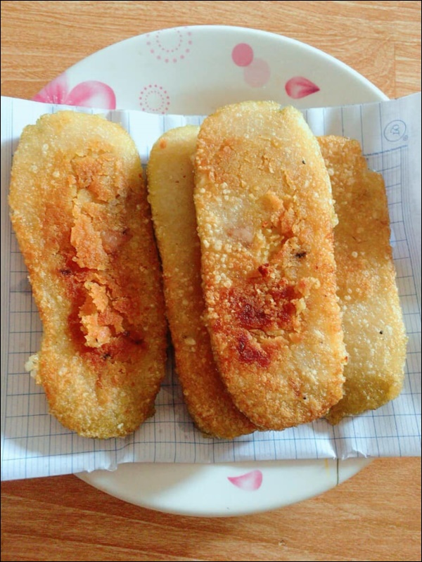 Cách rán bánh chưng bằng nồi chiên không dầu, vừa ngon, lạ miệng lại không lo ngấy sau Tết-1