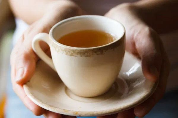 Căng bụng 4 tháng trời nhưng chủ quan, người phụ nữ không ngờ bị ung thư giai đoạn 3-4