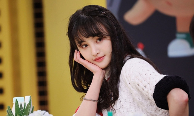 Trịnh Sảng đang bị dân tình soi ra 1 hành động thiếu giáo dục, bố mẹ nhận cơn mưa chỉ trích vì không biết dạy con-1