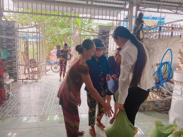 Vợ hai Vân Quang Long công khai tiền phúng viếng, khẳng định: Em đã làm tròn bổn phận-4