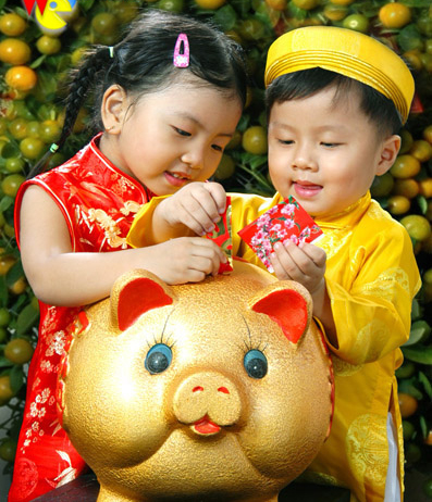 Tết này, làm gì để con không ngửa tay xin tiền lì xì của khách-4