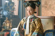 Hoàng hậu Phú Sát thị đột ngột qua đời khi xuất cung cùng Hoàng đế Càn Long, đến nay nguyên nhân vẫn là ẩn số với nhiều lời đồn đoán