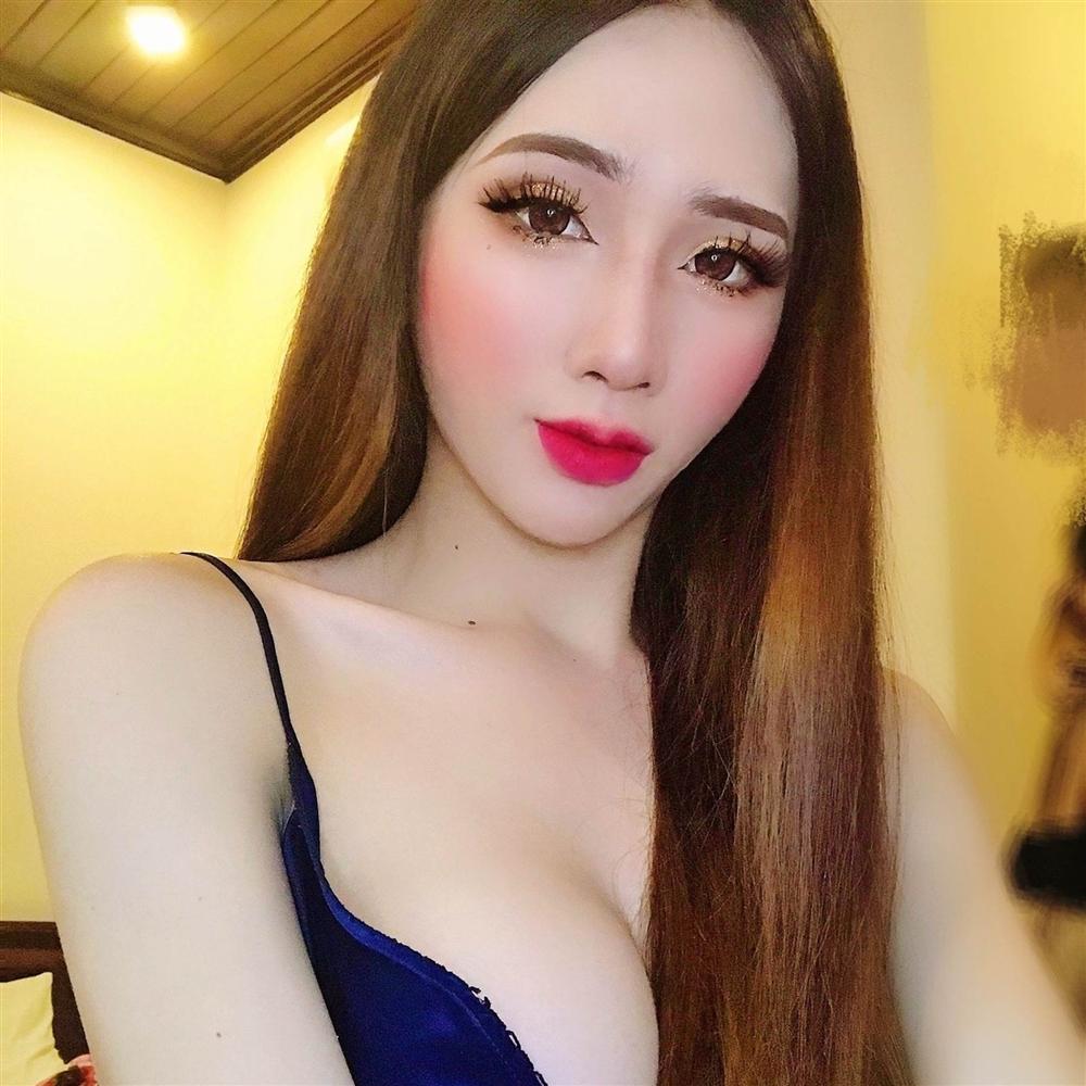 Body nóng bỏng nghẹt thở của Minh Anh - người vợ trong chuyện tình hoán đổi giới tính từng gây sốt-2