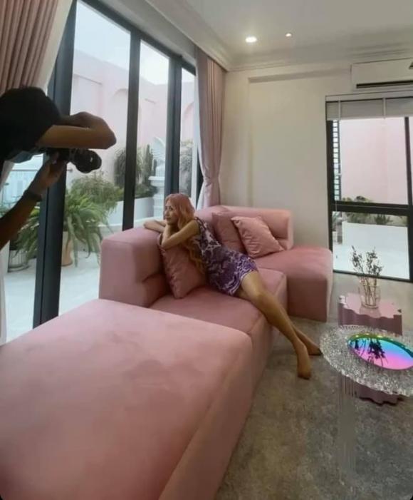 Quỳnh Anh Shyn hé lộ mọi ngóc ngách của căn hộ mới tậu: Nhìn qua cũng thấy xinh sang-4