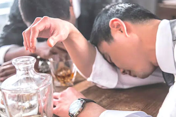 Cận Tết, 1.3 tấn thịt ốc ngâm hóa chất bị phanh phui: Chuyên gia khuyến cáo những điều cực QUAN TRỌNG khi ăn ốc-4