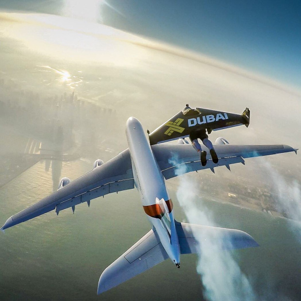 Choáng toàn tập với độ giàu có và cách tiêu tiền của những Hoàng gia giàu nhất thế giới: Hóa ra sở hữu siêu xe, du thuyền mới chỉ là mức cơ bản-8