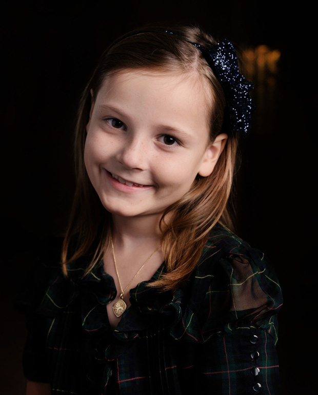 Công chúa kế vị của Na Uy vừa tròn 17 tuổi đã đốn tim với nhan sắc nổi bật, chia sẻ đến lúc lớn mới biết mình là Công chúa-4