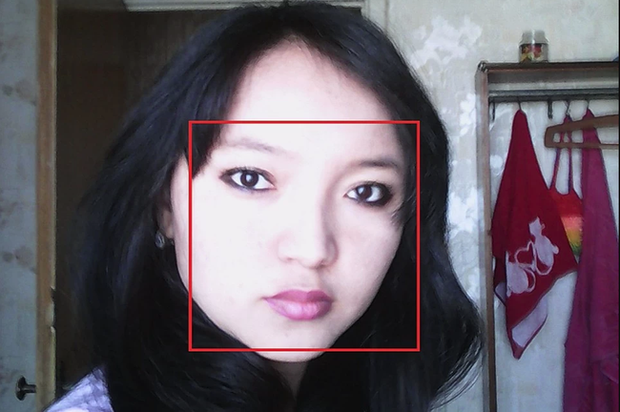 Đêm rồi vẫn thấy cửa nhà cụ bà 82 tuổi mở toang, hàng xóm sinh nghi bước vào xem và chứng kiến cảnh tượng ghê rợn, tố cáo tội ác nữ y tá máu lạnh-2