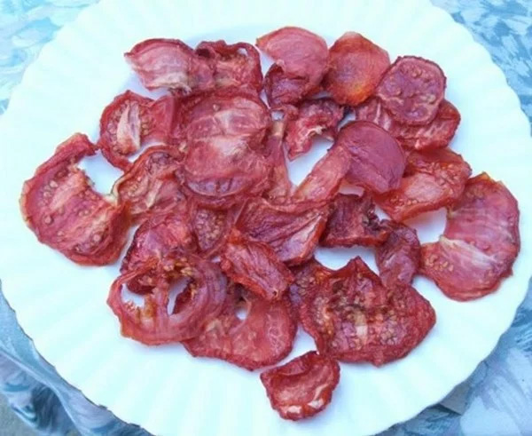 Mẹo bảo quản cà chua nhanh chóng mấy tháng trời vẫn tươi ngon như mớ-2