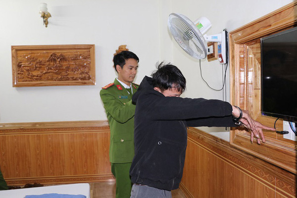 Vụ lộ 79 đoạn clip nóng trong nhà nghỉ: 2 đối tượng khai gì?-1