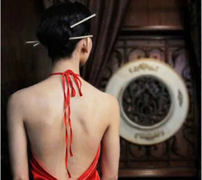 Cô đào Hà thành vạn người mê và mối tình sắt son với nhà báo danh tiếng, khi người yêu qua đời, dòng chữ in trên danh thiếp của cô gây chấn động!-2