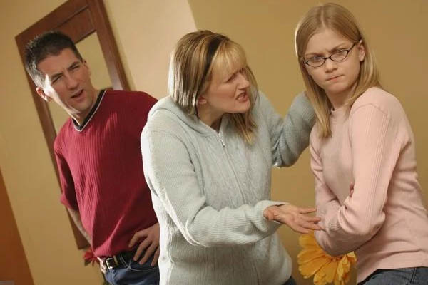 Bé gái 9 tuổi có kinh nguyệt, bố mẹ phát hiện thì đã quá muộn, 7 nguyên nhân này cần đặc biệt lưu ý-5