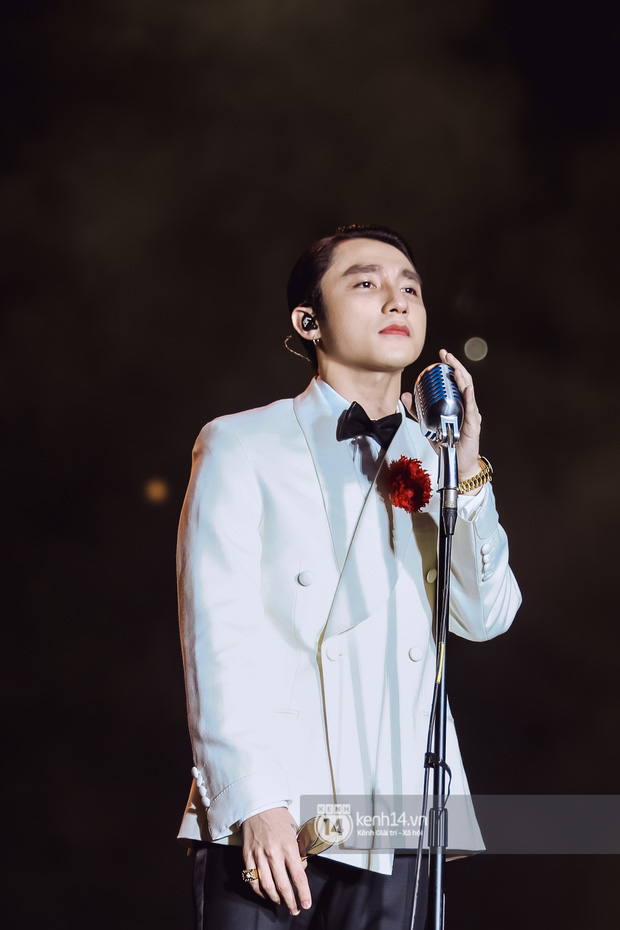 HOT: Sơn Tùng chính thức unfollow Thiều Bảo Trâm, Hải Tú thành cô gái Việt duy nhất được Sếp nhấn theo dõi-2