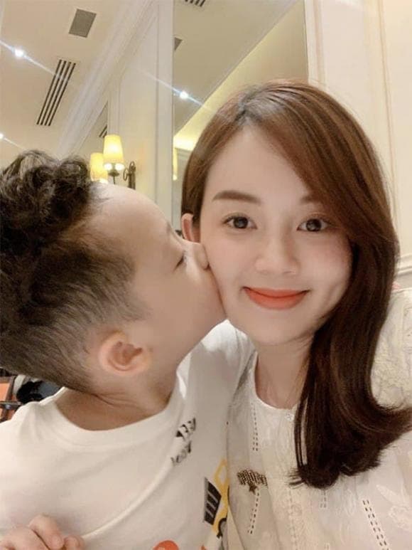 Khám phá không gian bên trong căn hộ Ly Kute đang sống cùng con trai Khoai Tây-1