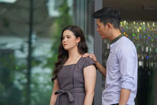 Nghẹn ngào mang kết quả khám bệnh ung thư về, tôi choáng váng trước hành động của chồng-1