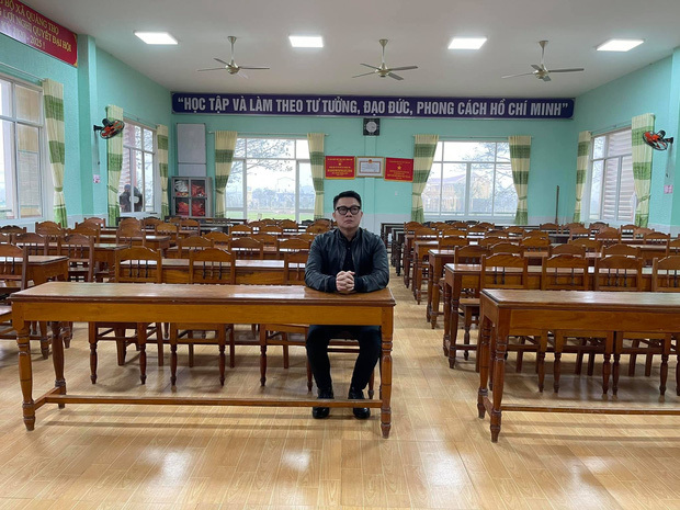 BTV Quang Minh đi họp phụ huynh nhưng phút cuối mới biết nhầm lớp-1