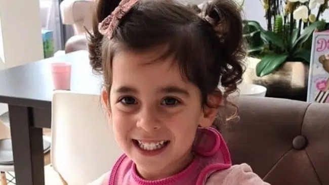 Món ăn không trẻ nào không mê nhưng tiềm ẩn nguy cơ hóc nghẹn hàng đầu, có bé gái 2 tuổi đã tử vong chỉ vì 1 miếng-1