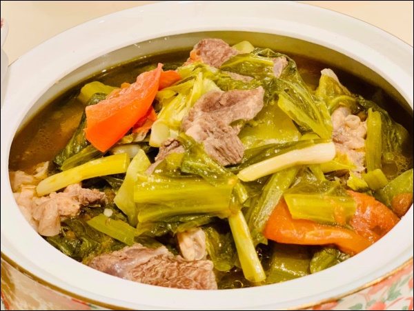 Mâm cơm Tất niên của chị đẹp San San năm đầu ở Mỹ, toàn món ngon truyền thống đậm đà hương vị quê nhà-10