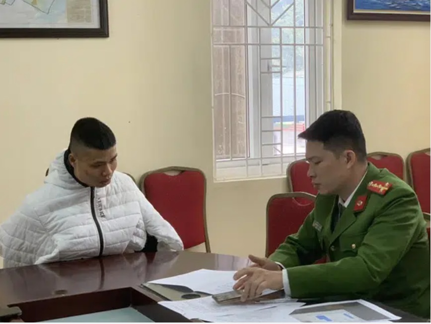 Kinh hoàng lời kể của nạn nhân 19 tuổi bị khống chế, hiếp dâm tại cầu thang bộ chung cư-1