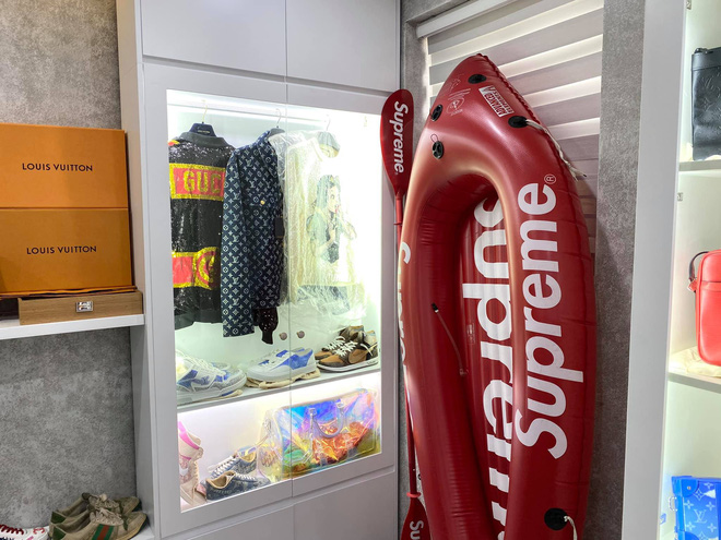 Thanh niên 23 tuổi xây nhà 5 tầng cho bố mẹ, phòng đồ hiệu cực mê, bóc giá full nội thất muốn xỉu-11