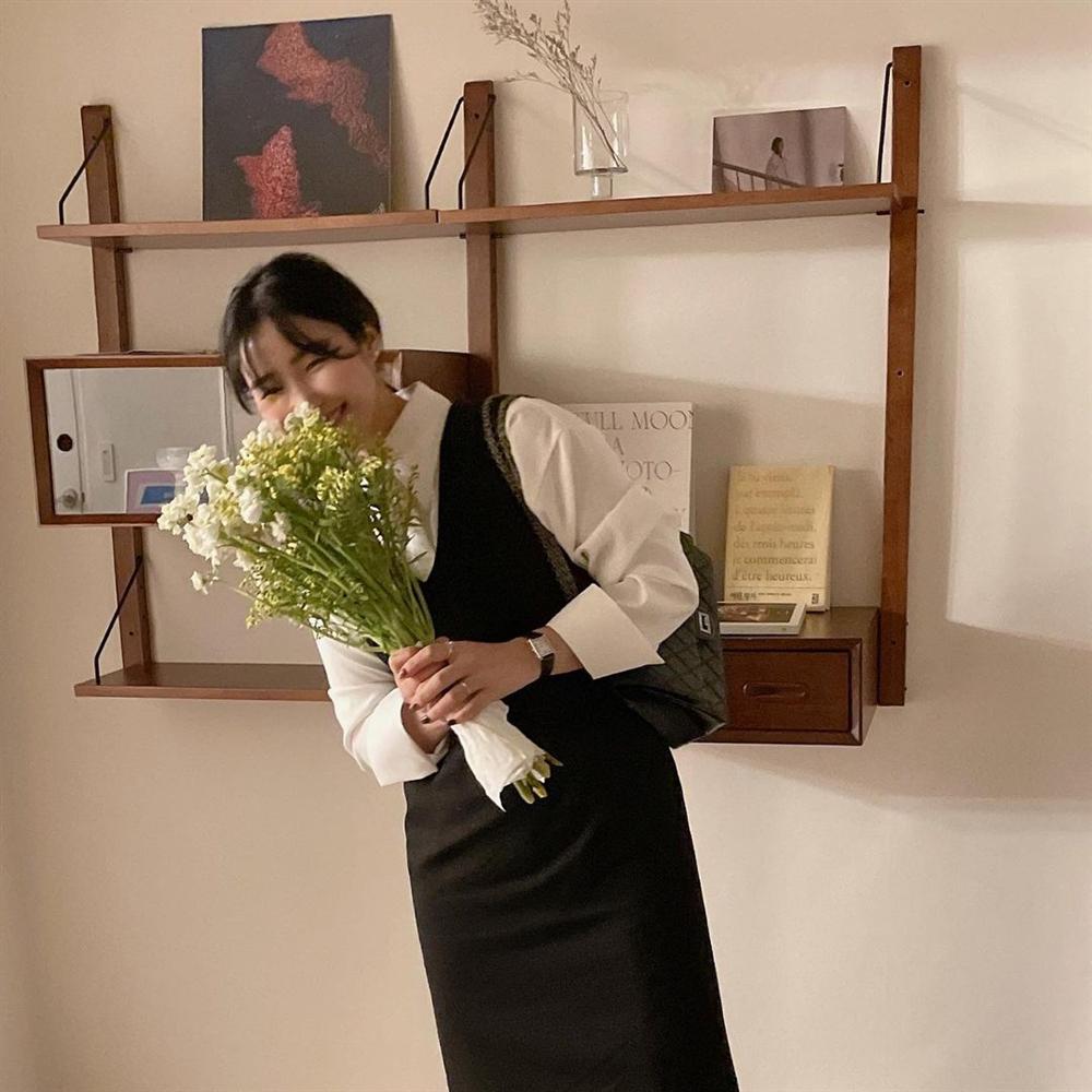 Chưa biết thời tiết Tết Tân Sửu ra sao, chị em nên sắm 6 items này để trời ấm hay lạnh cũng có thể cân đẹp-21