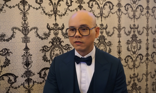 Đêm nhạc tưởng nhớ Vân Quang Long quyên được 236 triệu đồng-2