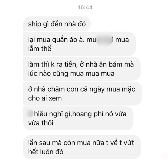 Vợ đẻ 5 tháng chưa đi làm, mua váy 250 nghìn chơi Tết thì nhận loạt tin nhắn không ngờ từ chồng-1