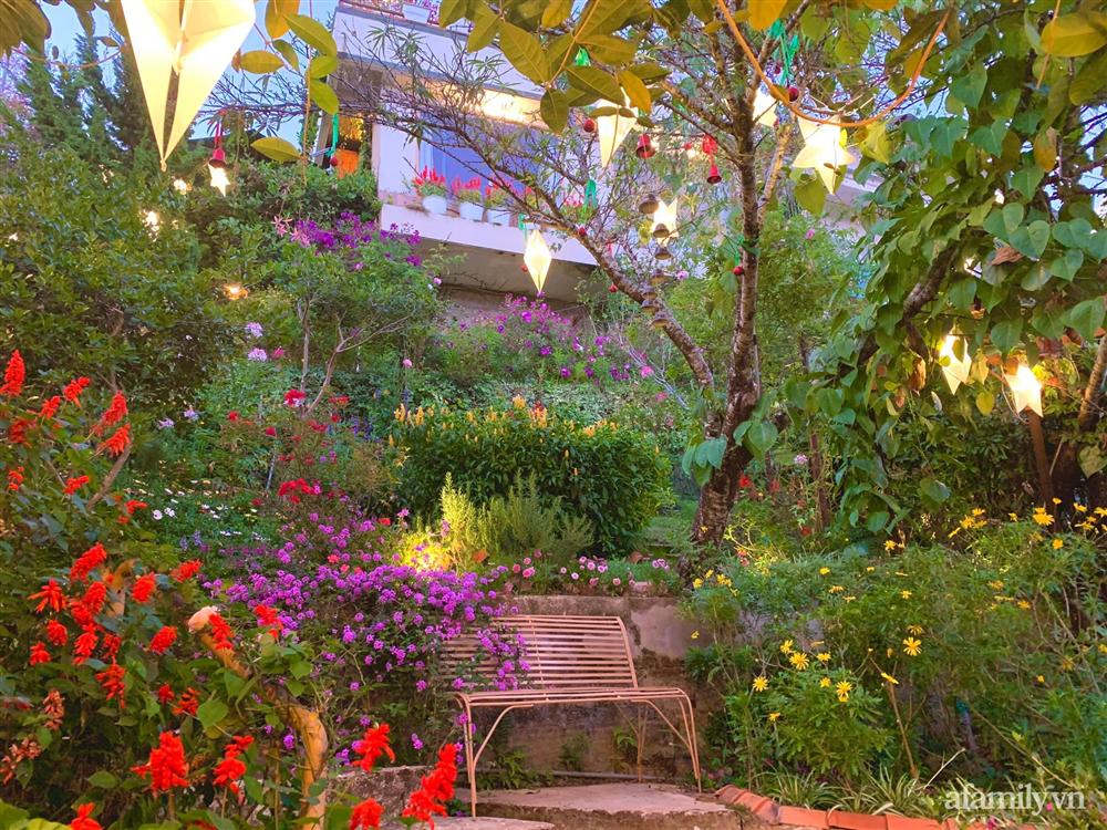 Ngôi nhà nhỏ yên bình sở hữu khu vườn đẹp như xứ sở thần tiên giữa lưng chừng đồi ở Đà Lạt-20