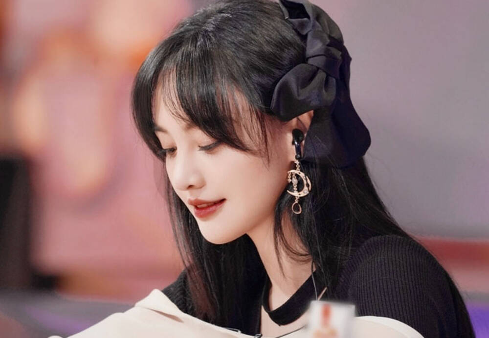 Trịnh Sảng bị đuổi khỏi giới giải trí, tương lai của hai đứa trẻ sẽ ra sao?-1