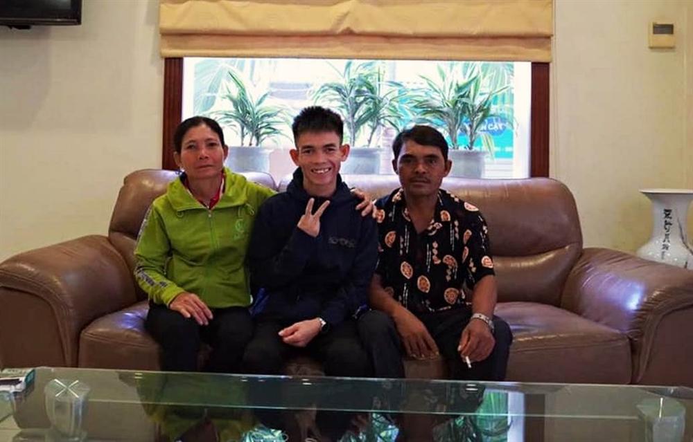 Chàng trai chăn bò Bình Định: Sự nổi tiếng giúp tôi có thu nhập bất ngờ-3