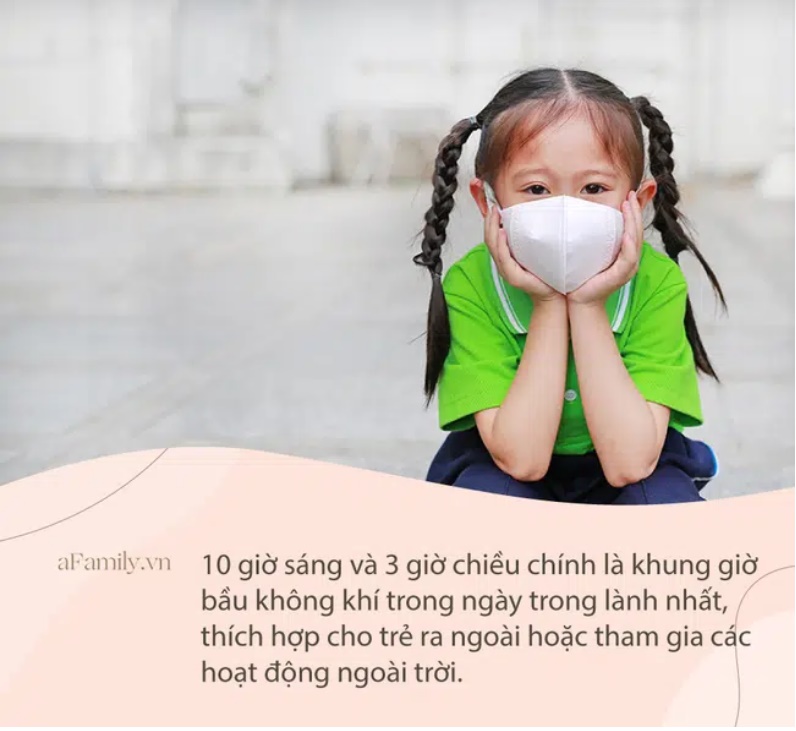 Hà Nội ô nhiễm không khí kéo dài, bố mẹ lưu ý các khung giờ sau nên hạn chế cho trẻ ra đường hoặc vui chơi ngoài trời-2