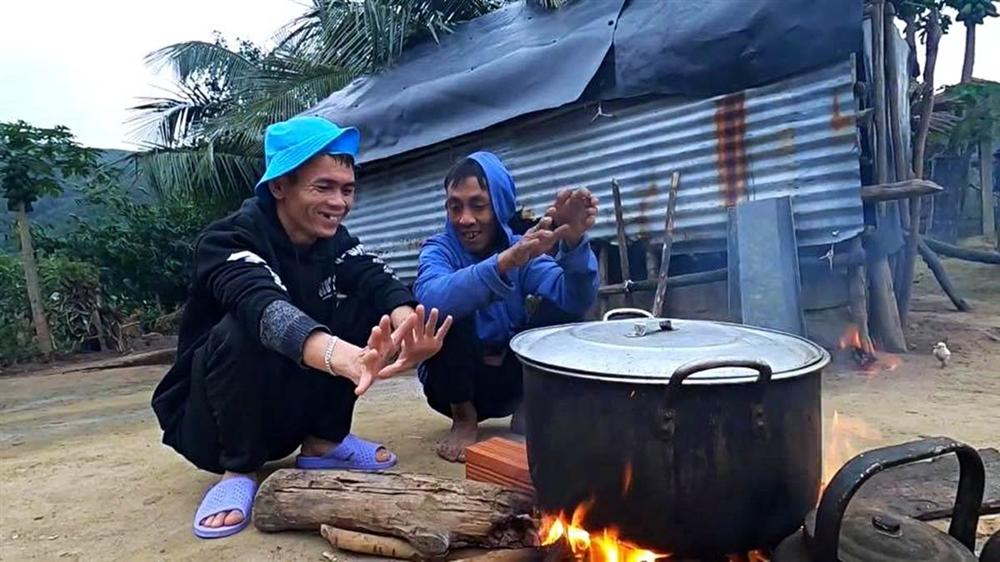 Chàng trai chăn bò Bình Định: Sự nổi tiếng giúp tôi có thu nhập bất ngờ-6